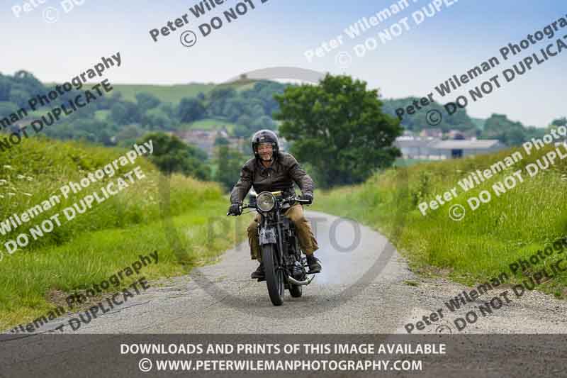 Vintage motorcycle club;eventdigitalimages;no limits trackdays;peter wileman photography;vintage motocycles;vmcc banbury run photographs